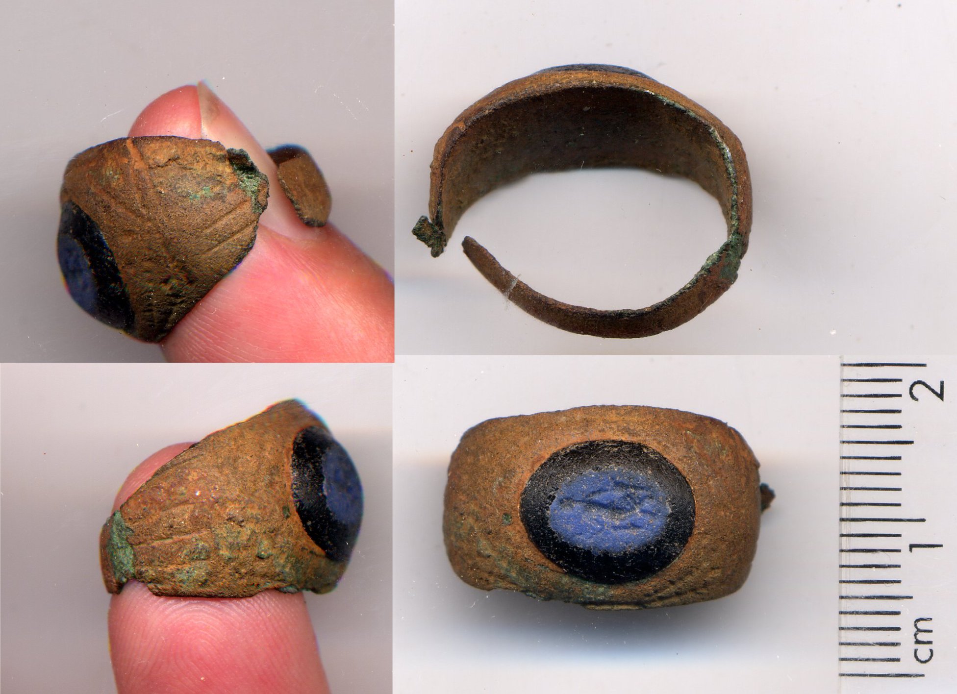 Roman ring with a blue intaglio stone.